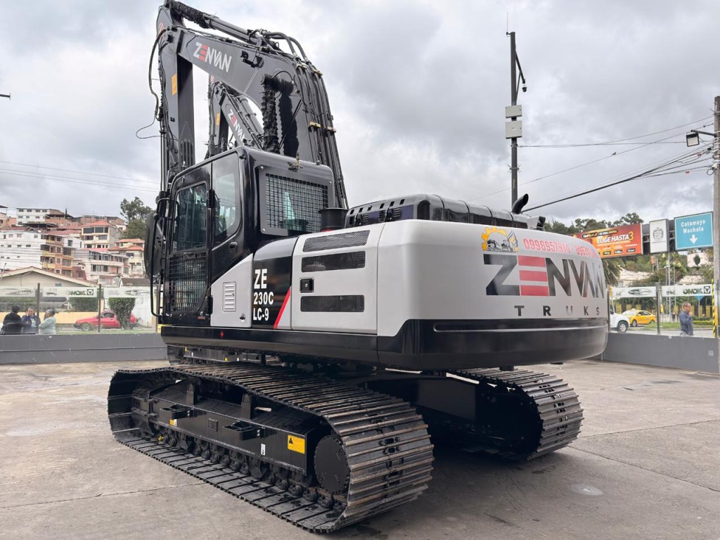 zenvan excavadora ZE230CLC-9