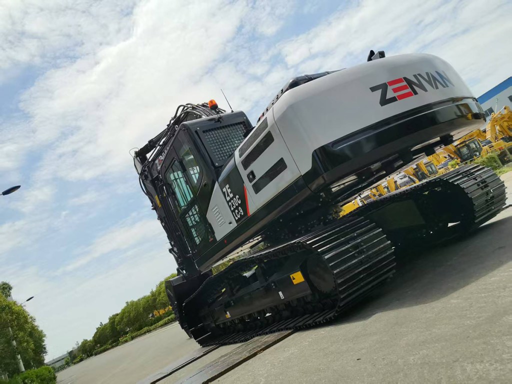 zenvan excavadora ZE230CLC-9